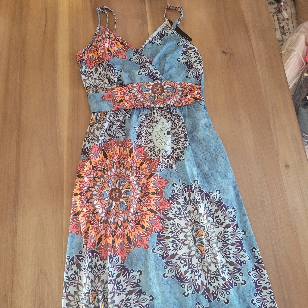 Ouges Dress Nwt Womens Blue Floral Size Small